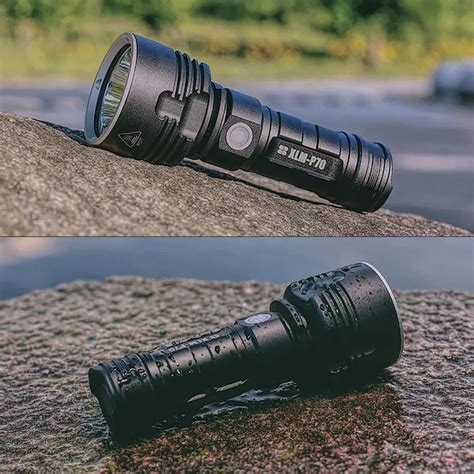 powerful cree led flashlight.